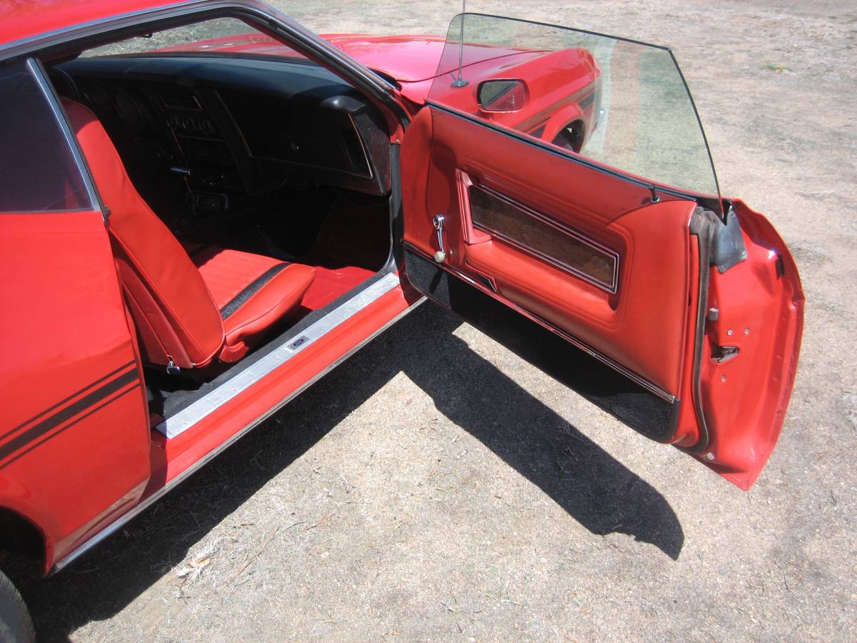 Ford-Mustang-fastback-1972-218870-11