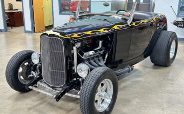 Ford-Roadster-1932-2
