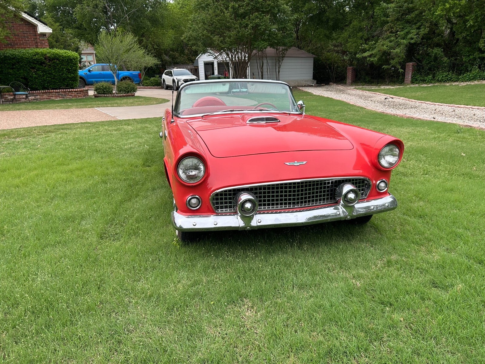 Ford-Thunderbird-1956-7