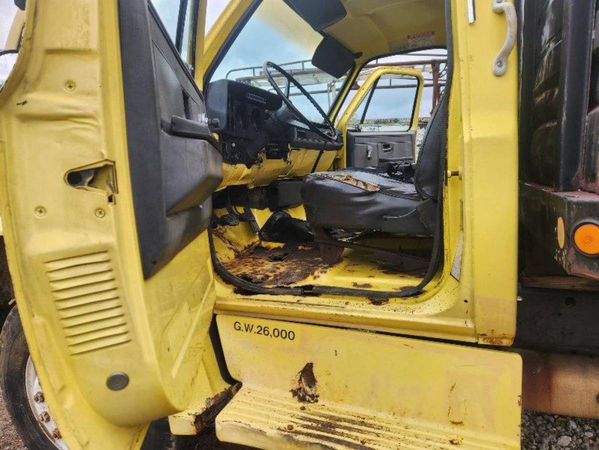 Gmc-C7-7000-medium-duty-medium-conventional-97.5-1986-yellow-181855-5