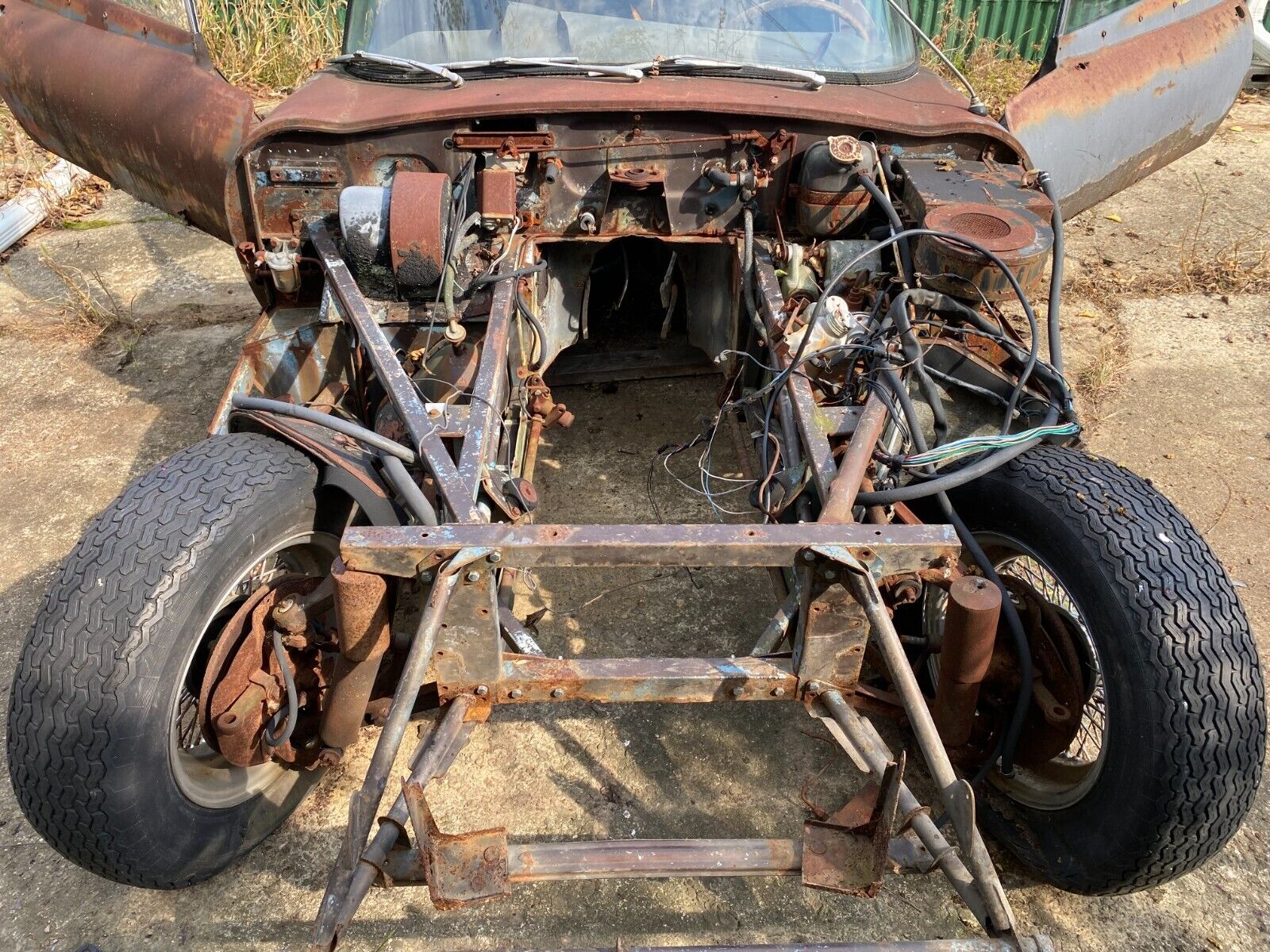 Jaguar-E-Type-1968-10