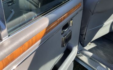 Jaguar-XJ6-1987-8