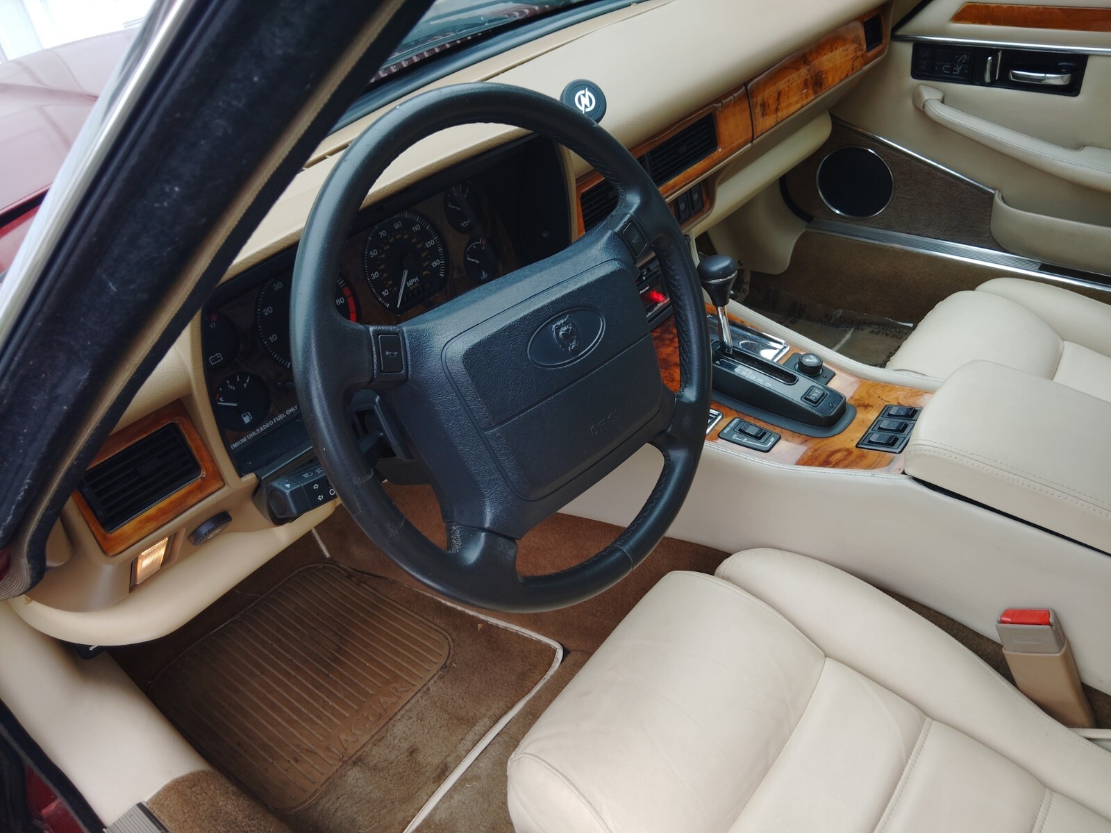 Jaguar-XJS-1995-11