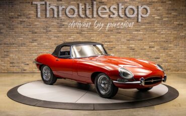 Jaguar-XKE-1966-7