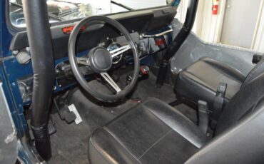 Jeep-CJ-1976-16