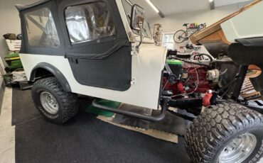 Jeep-CJ-1983-2