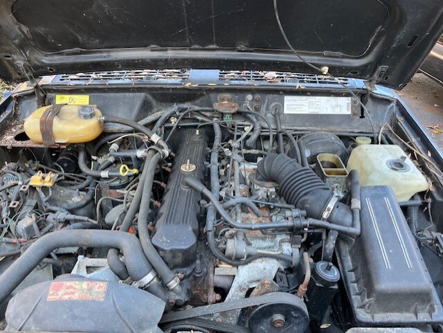 Jeep-Comanche-1990-14