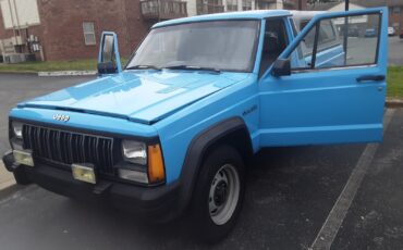 Jeep-Comanche-1990-6