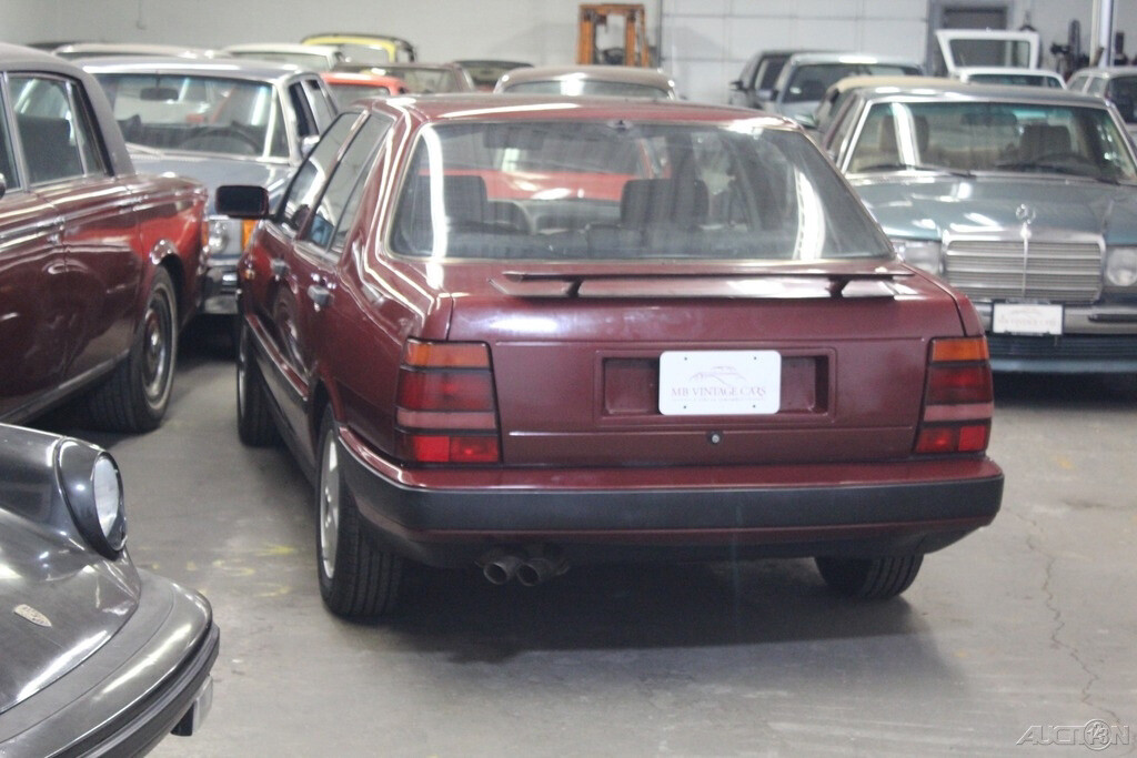 Lancia-Thema-1991-3