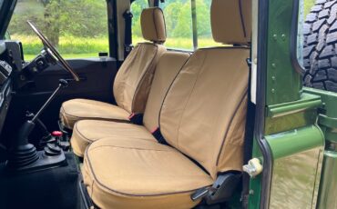 Land-Rover-Defender-1994-26