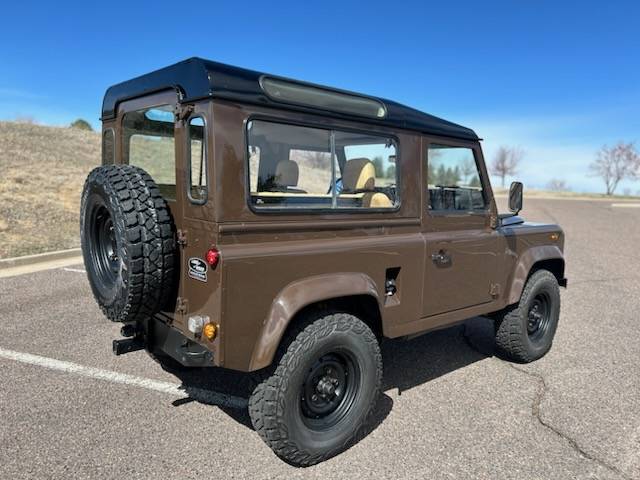 Land-rover-Defender-90-diesel-1993-brown-2551-13