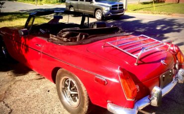 MG-MGB-1972-15