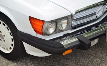 Mercedes-Benz-SL-Class-1986-7