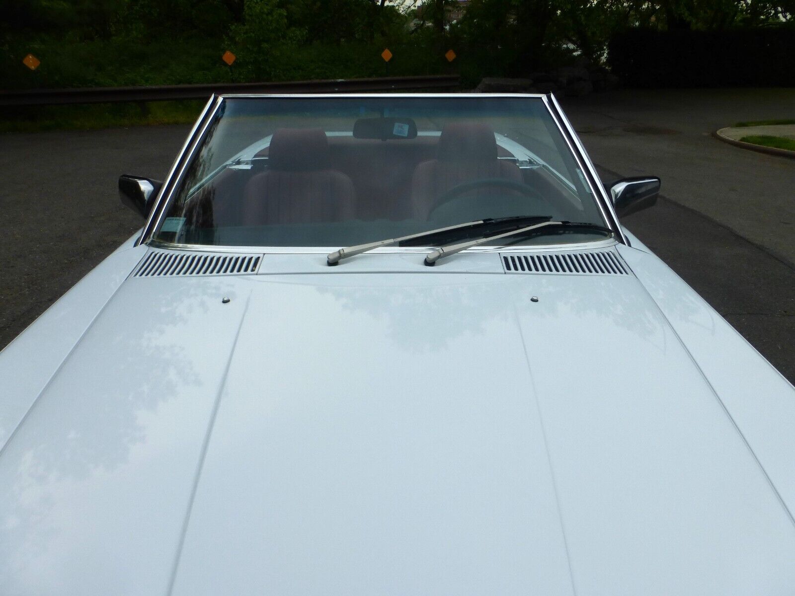 Mercedes-Benz-SL-Class-1988-6