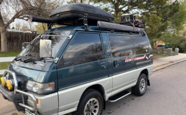 Mitsubishi-Delica-diesel-1993-green-191511-1