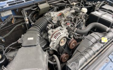 Mitsubishi-Montero-1993-29