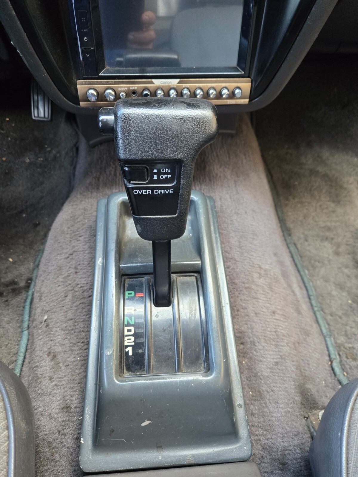 Nissan-Other-Pickups-1995-20