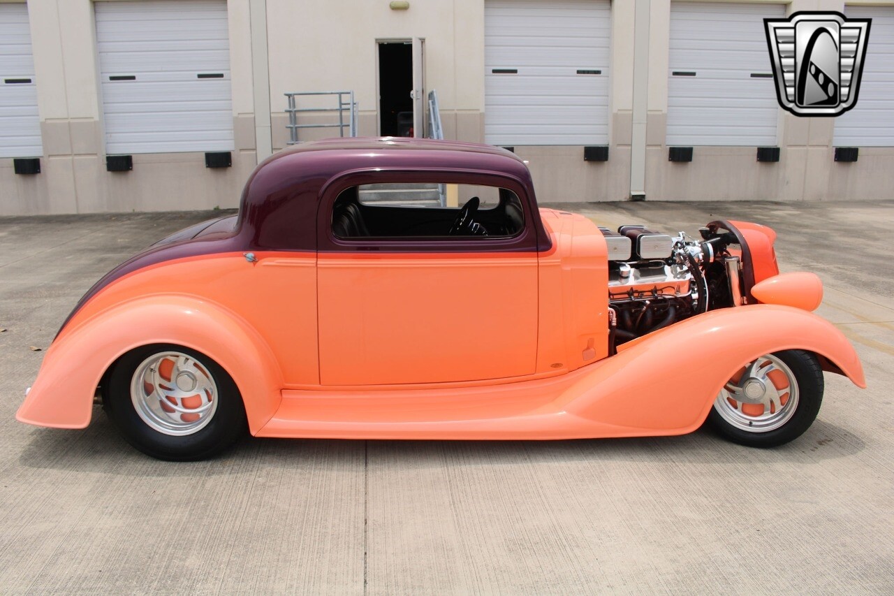 Oldsmobile-Coupe-1934-38