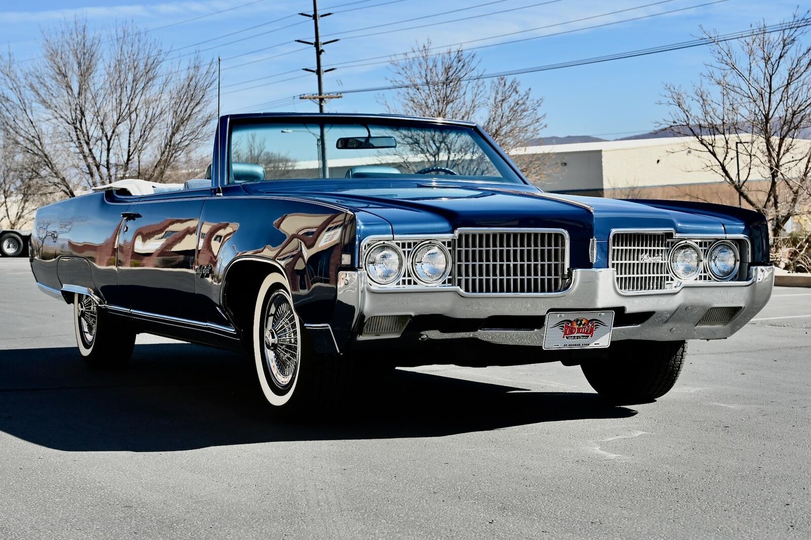 Oldsmobile-Ninety-Eight-1969-1