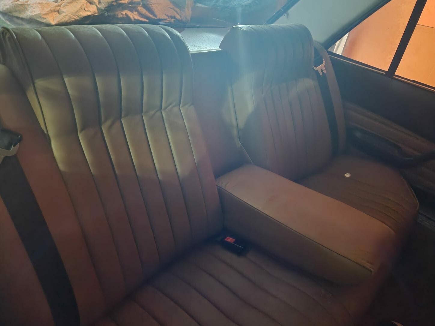 Peugeot-604-1977-3