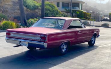 Plymouth-Satellite-1967-7
