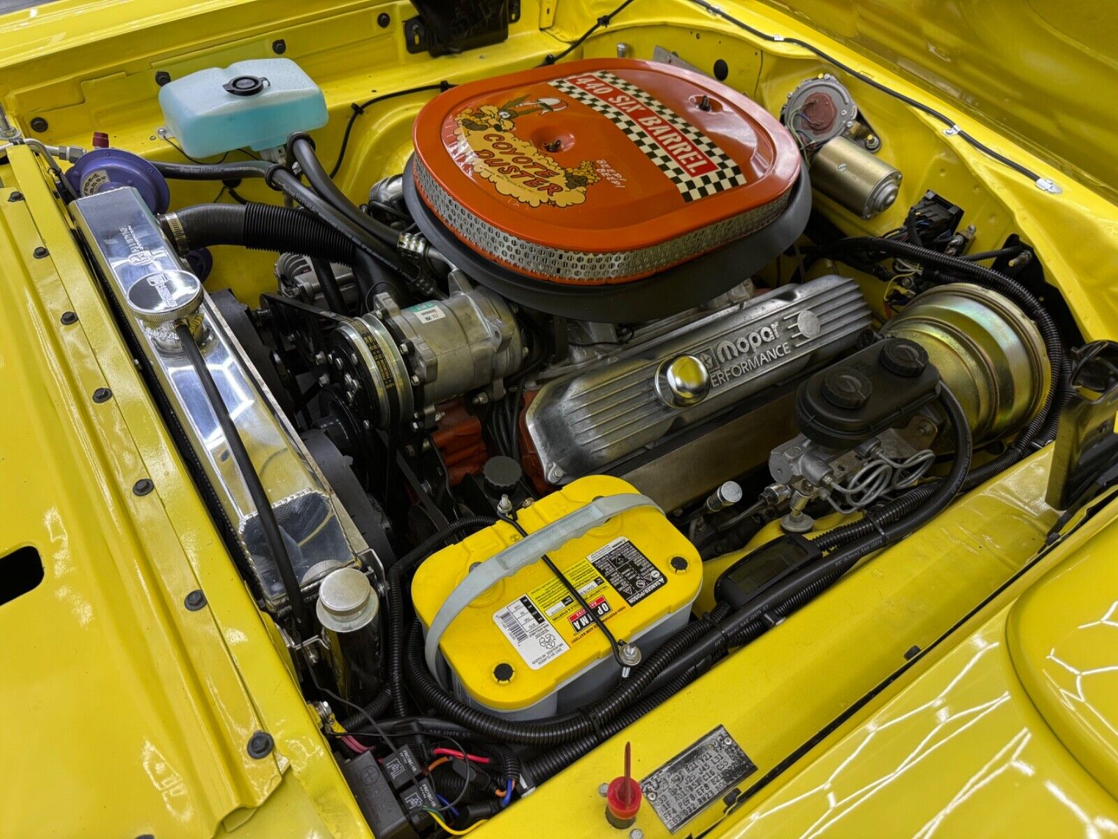 Plymouth-Superbird-1970-4