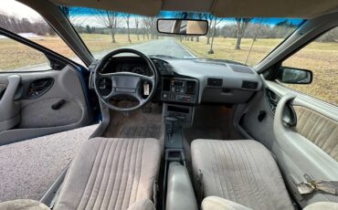 Pontiac-Sunbird-1993-17
