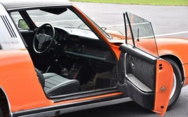 Porsche-911-1977-22