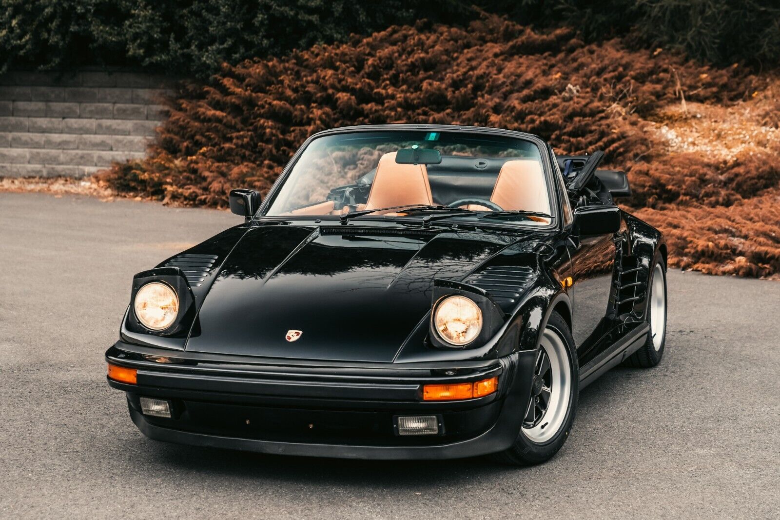 Porsche-911-1987-3