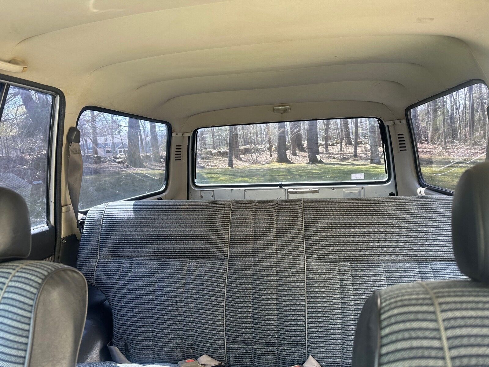 Toyota-Land-Cruiser-1985-11