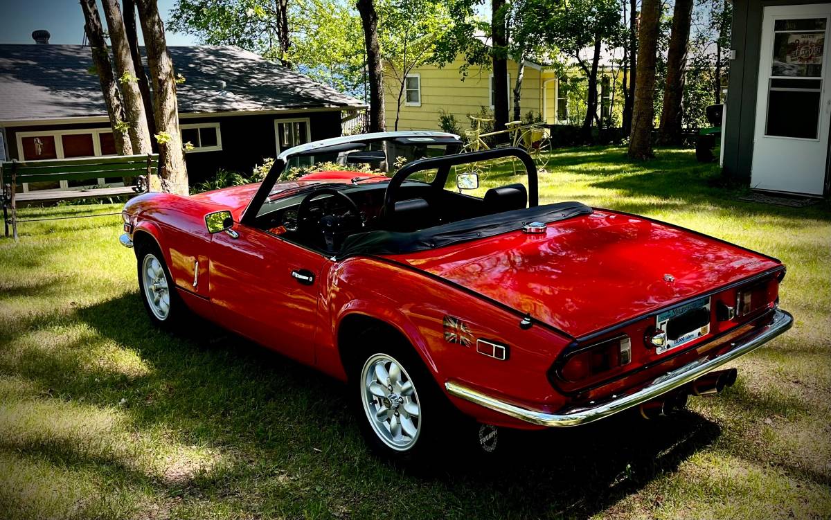 Triumph-Spitfire-1977-red-90123-2