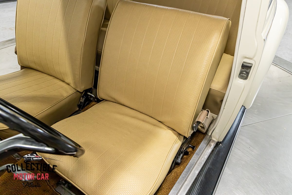 Volkswagen-Beetle-Classic-1967-3