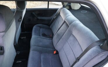 Volkswagen-Jetta-1991-13