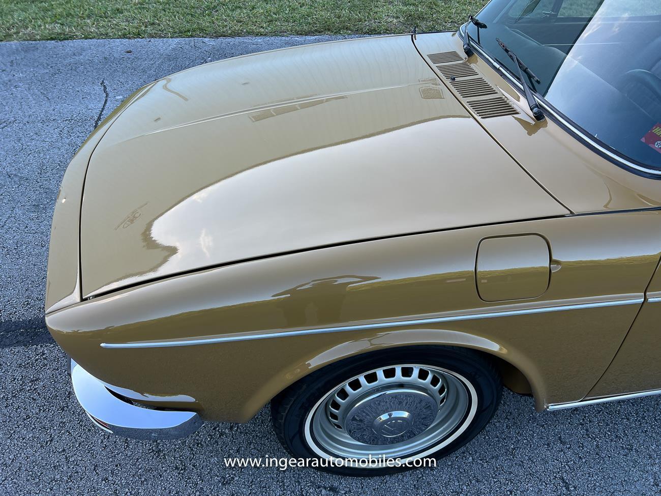 Volkswagen-VW-Variant-squareback-1976-29