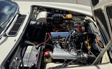 Volvo-1800-ES-1972-37