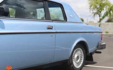 Volvo-Coupe-262-bertone-1981-blue-105380-20