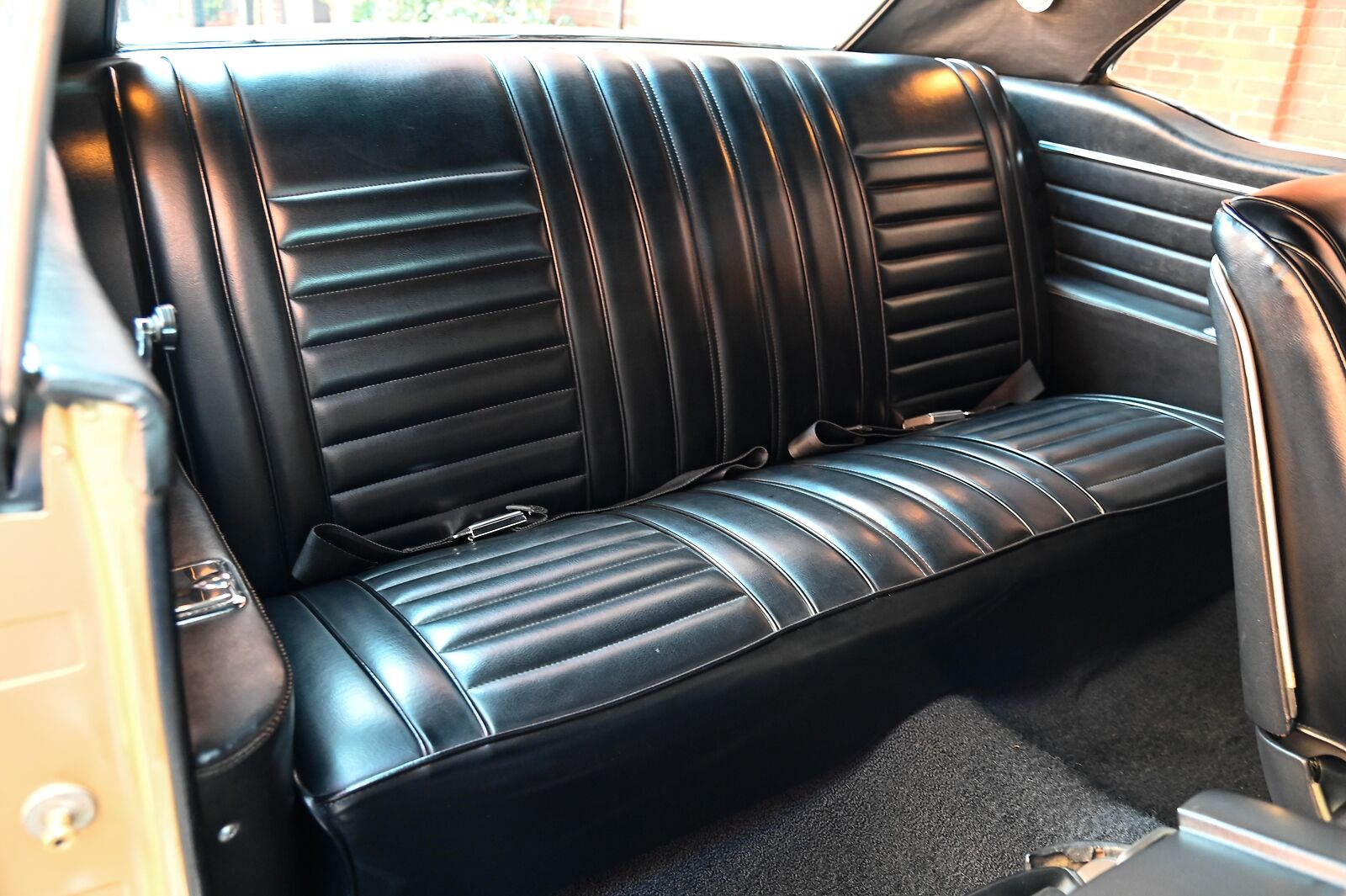 4-4-2-Oldsmobile-1967-10