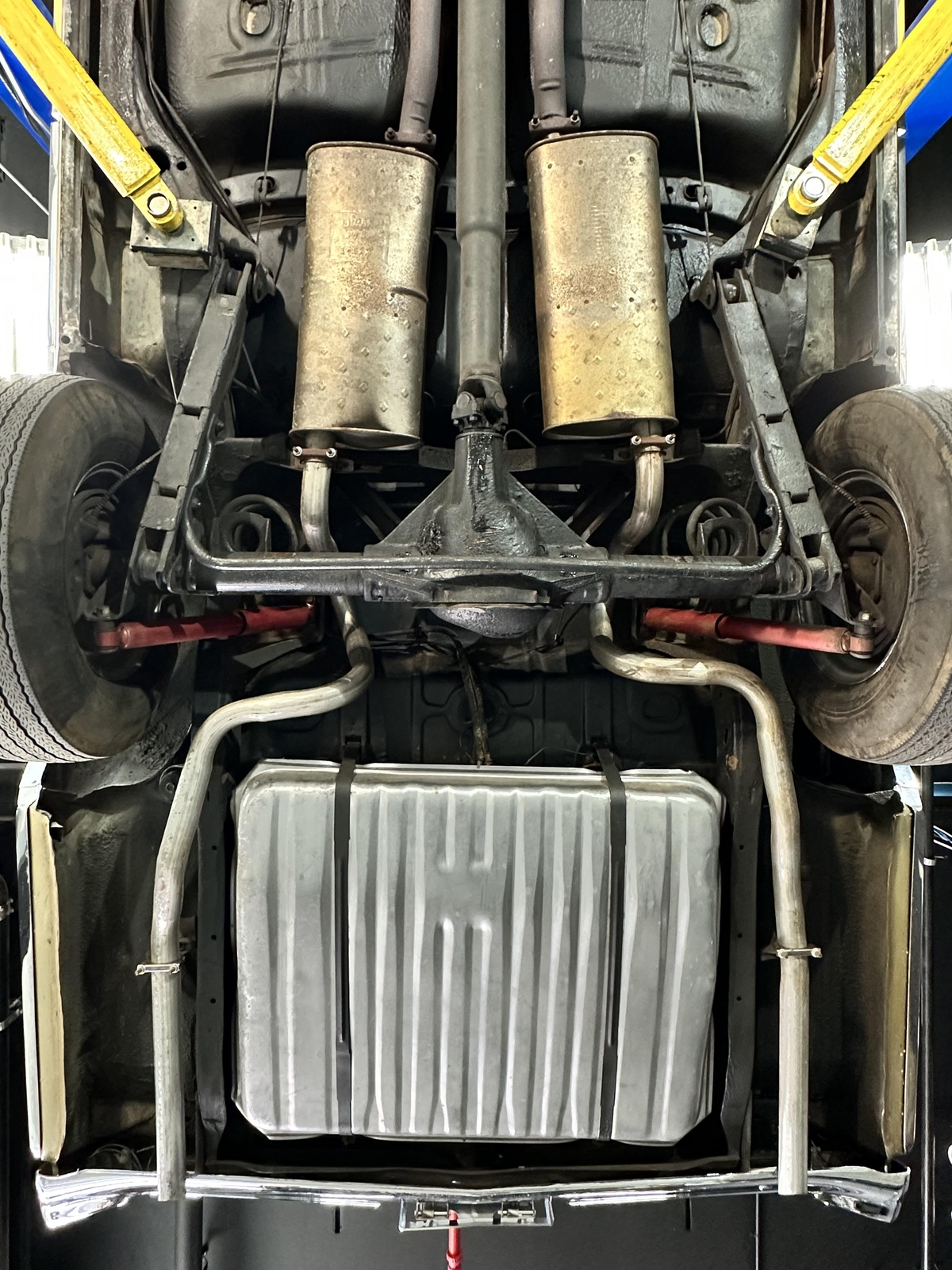 4-4-2-Oldsmobile-1967-19