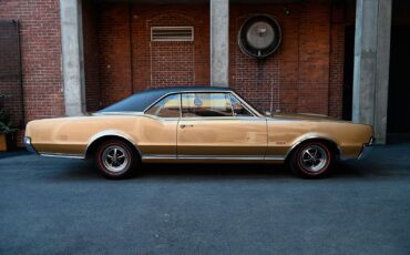 4-4-2-Oldsmobile-1967-3