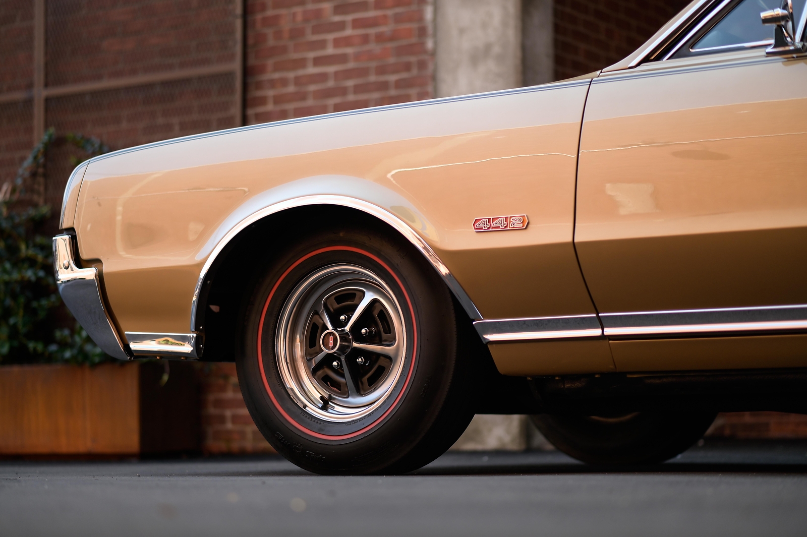 4-4-2-Oldsmobile-1967-32