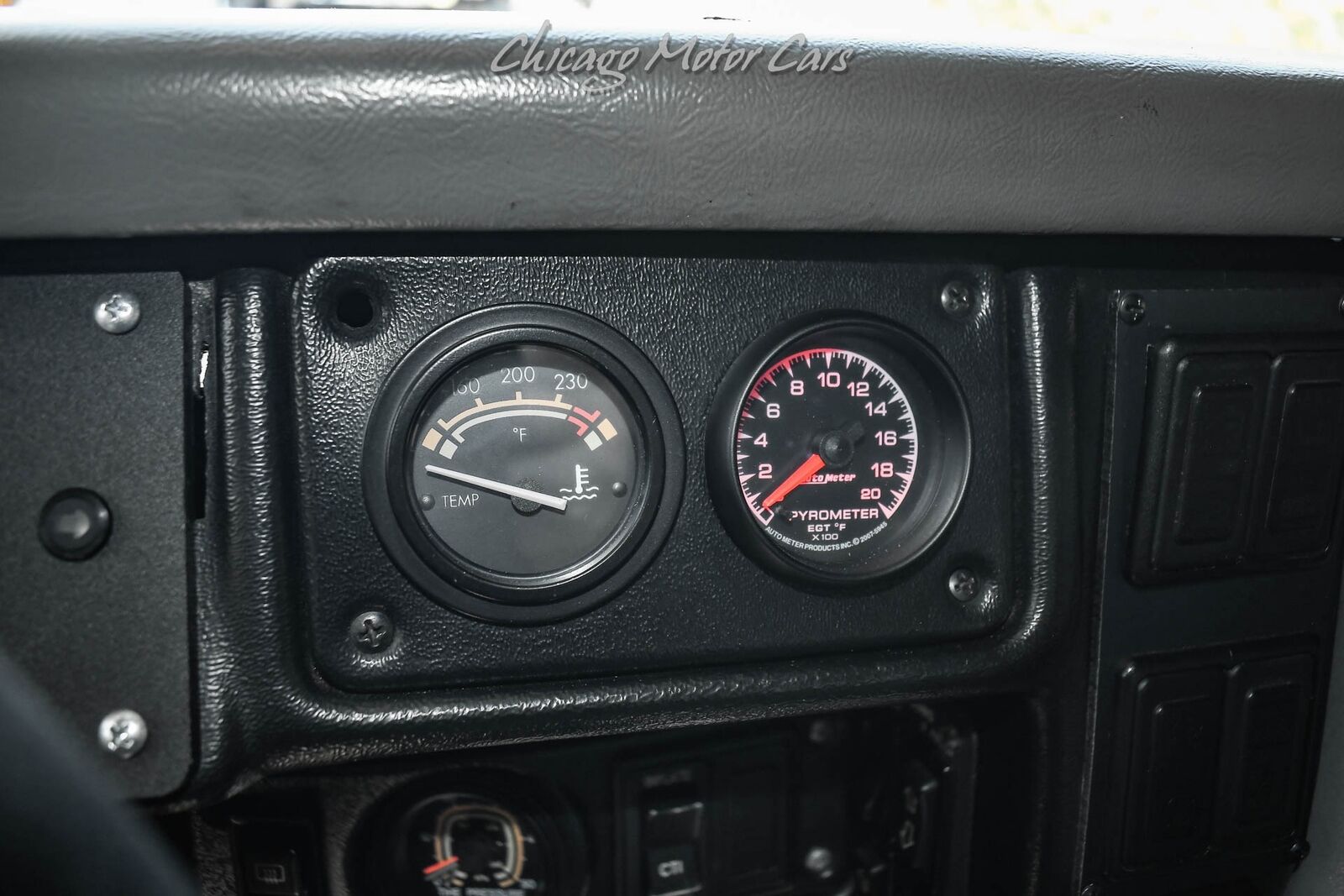AM-General-Hummer-H1-1995-12