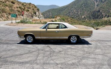 AMC-Ambassador-1968-Coupe-1
