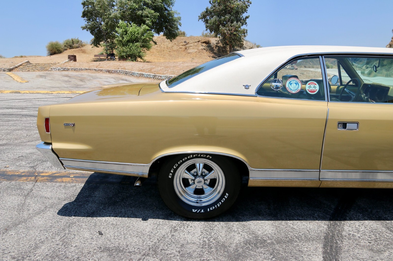 AMC-Ambassador-1968-Coupe-13