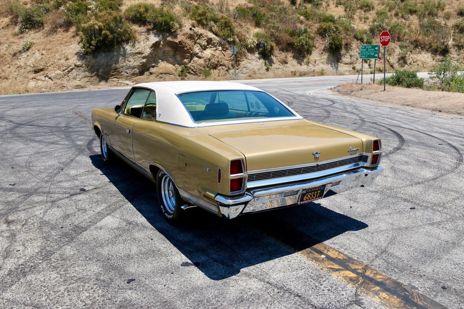AMC-Ambassador-1968-Coupe-2