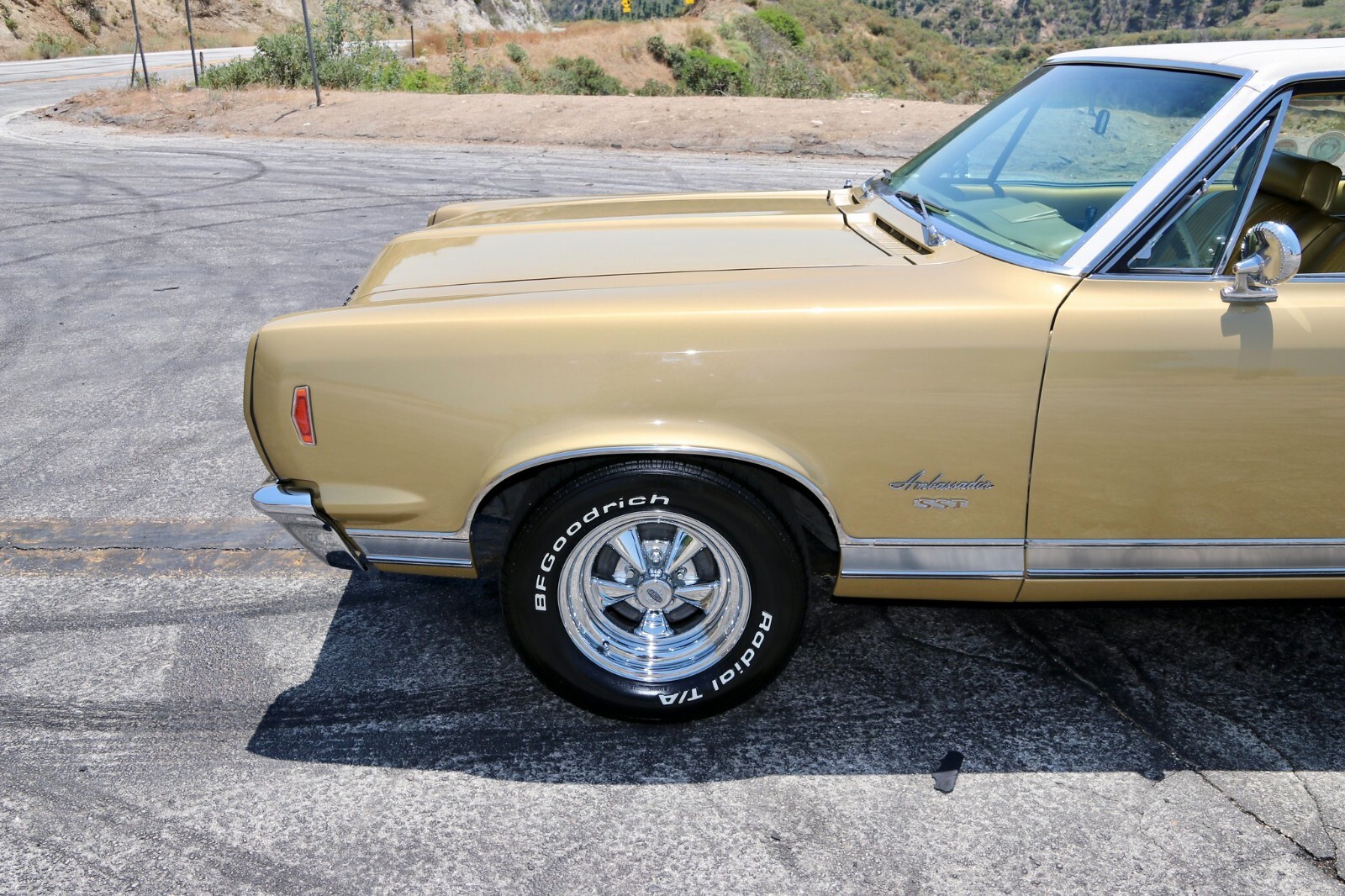 AMC-Ambassador-1968-Coupe-21