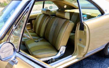AMC-Ambassador-1968-Coupe-23