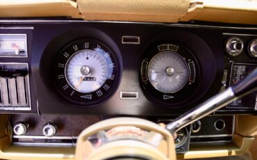 AMC-Ambassador-1968-Coupe-25