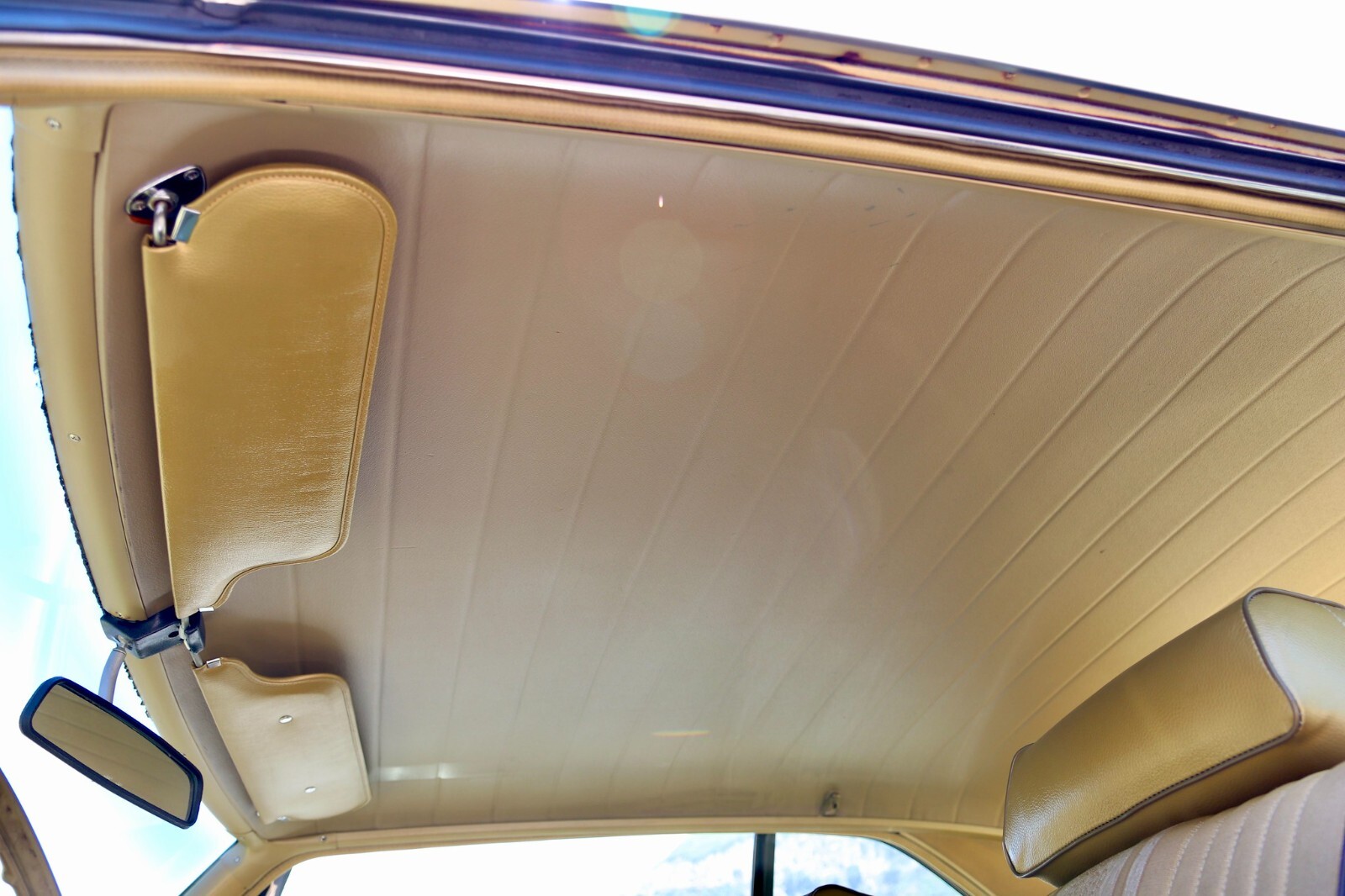 AMC-Ambassador-1968-Coupe-26