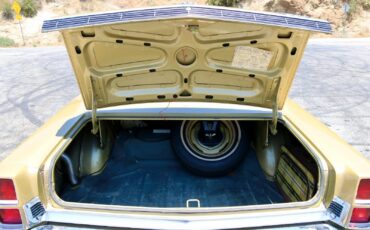 AMC-Ambassador-1968-Coupe-36