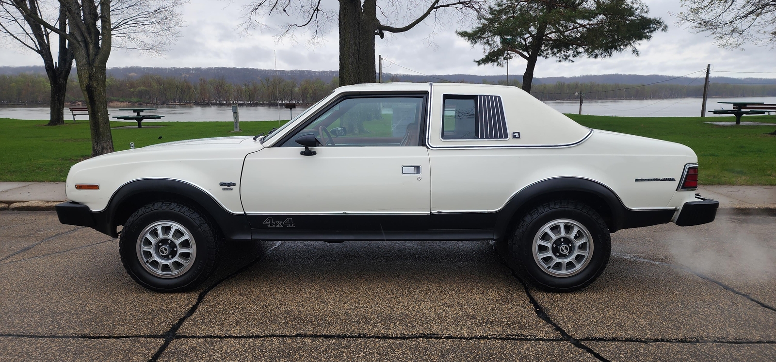 AMC-Eagle-1980-SUV